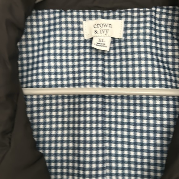 Very nice, worn once, Crown & Ivy vest - Picture 2 of 2